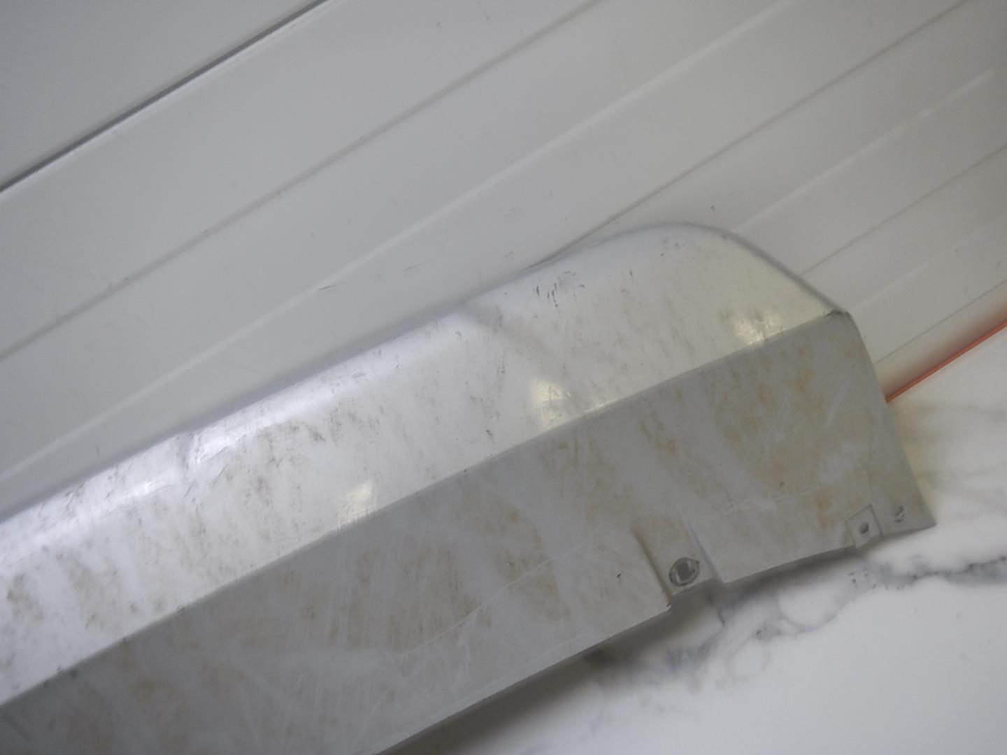 Накладка переднего бампера