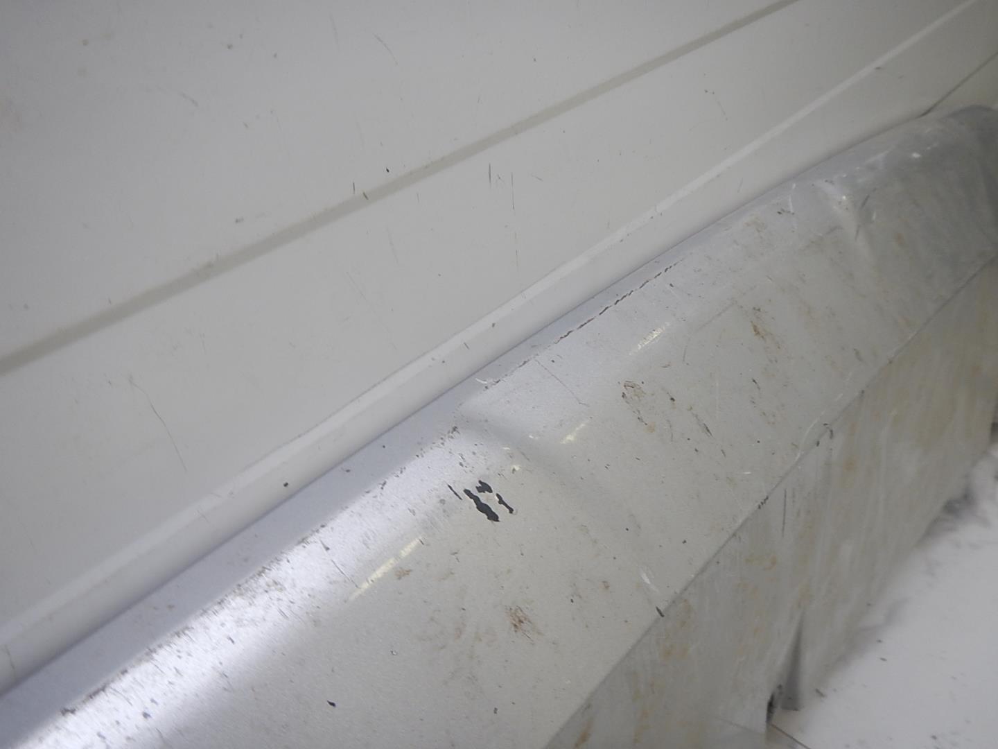 Накладка переднего бампера