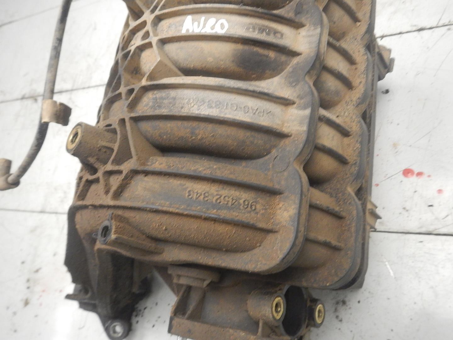 Коллектор впускной