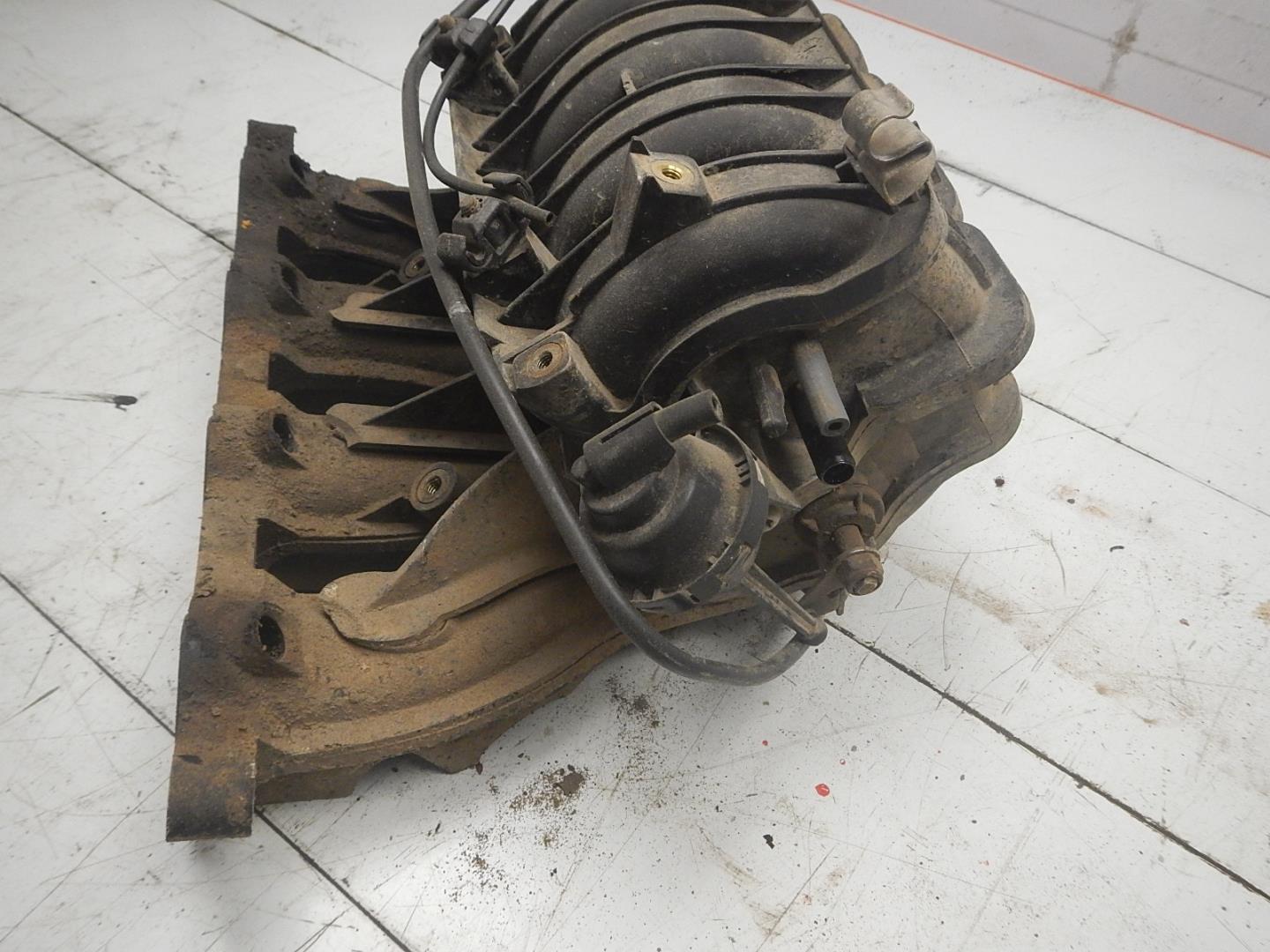 Коллектор впускной