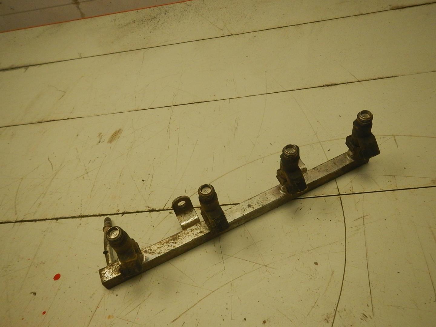 Рейка топливная (рампа)