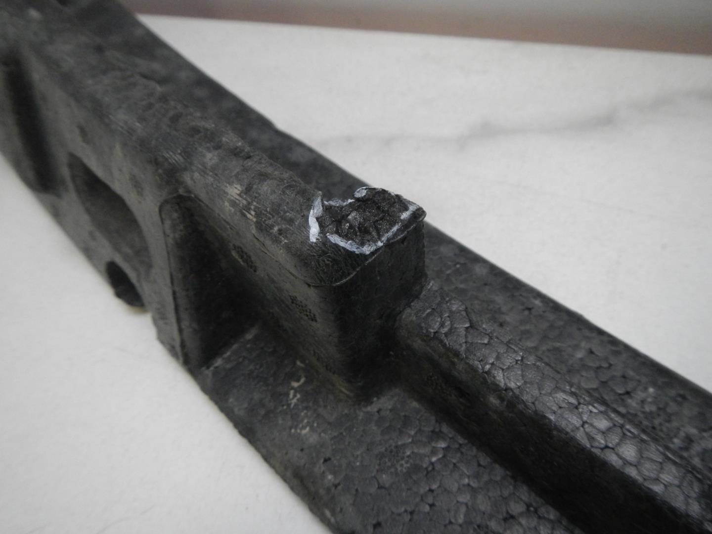 Наполнитель переднего бампера