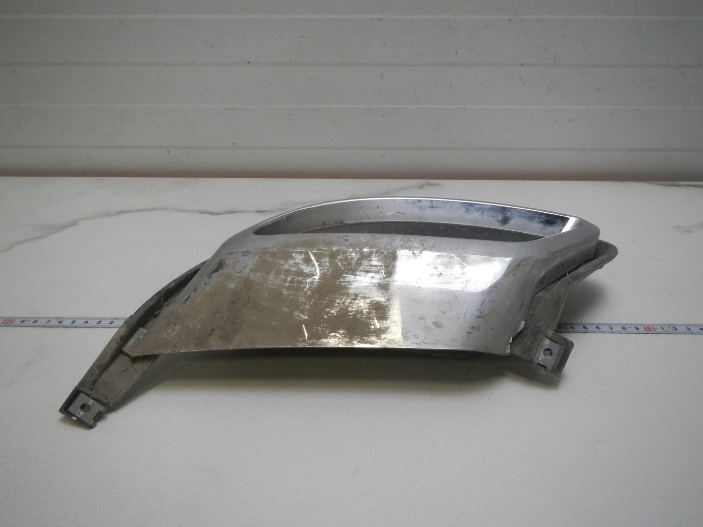 Накладка заднего бампера левая