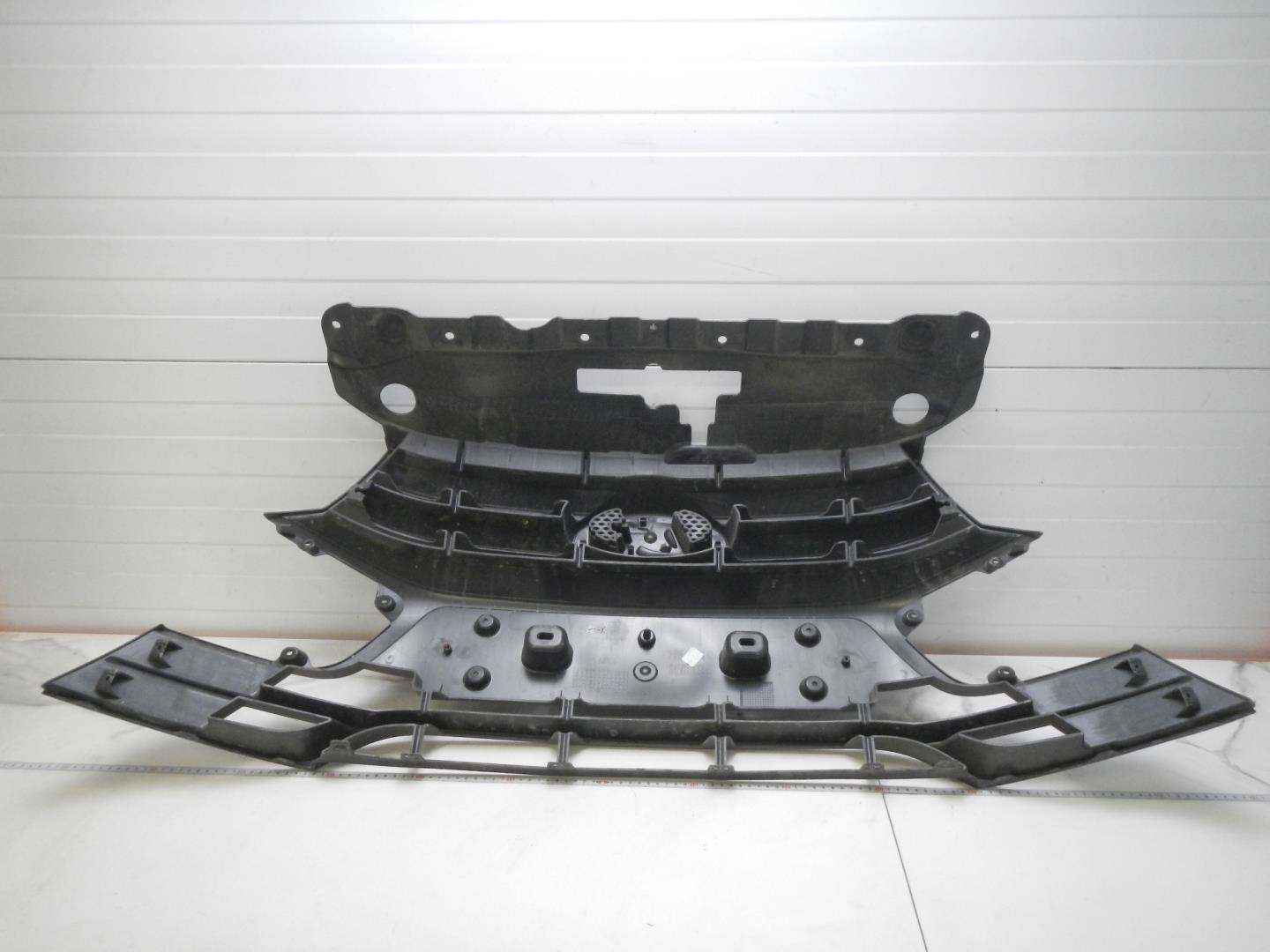 Решетка радиатора