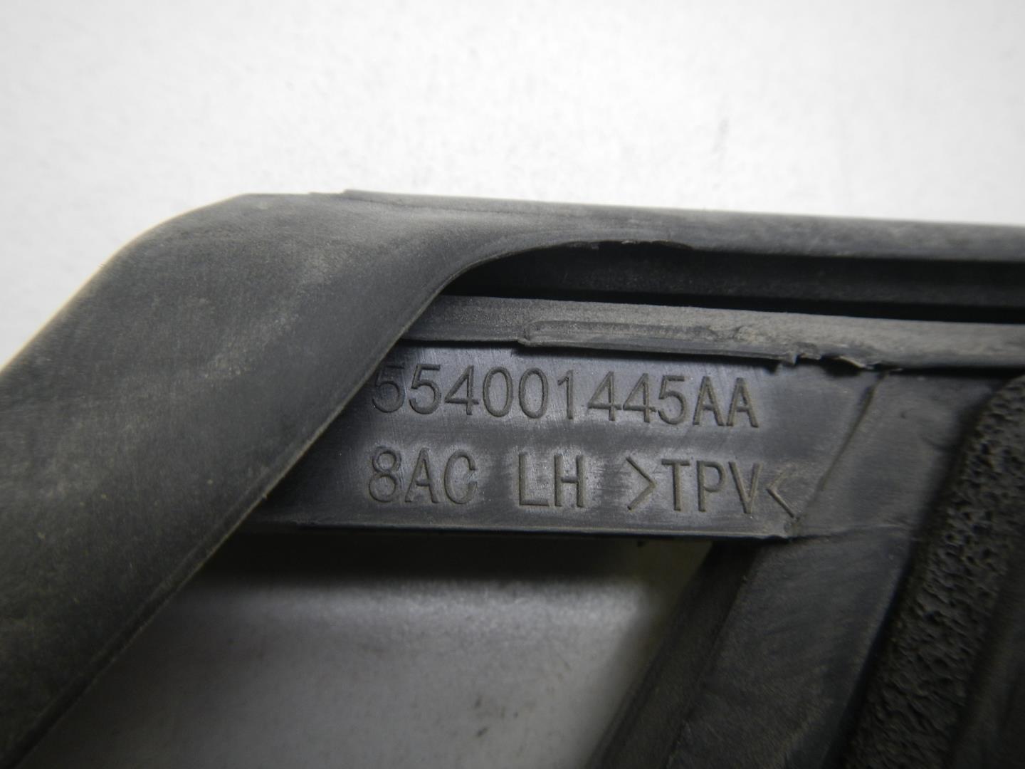 Уплотнитель стекла двери