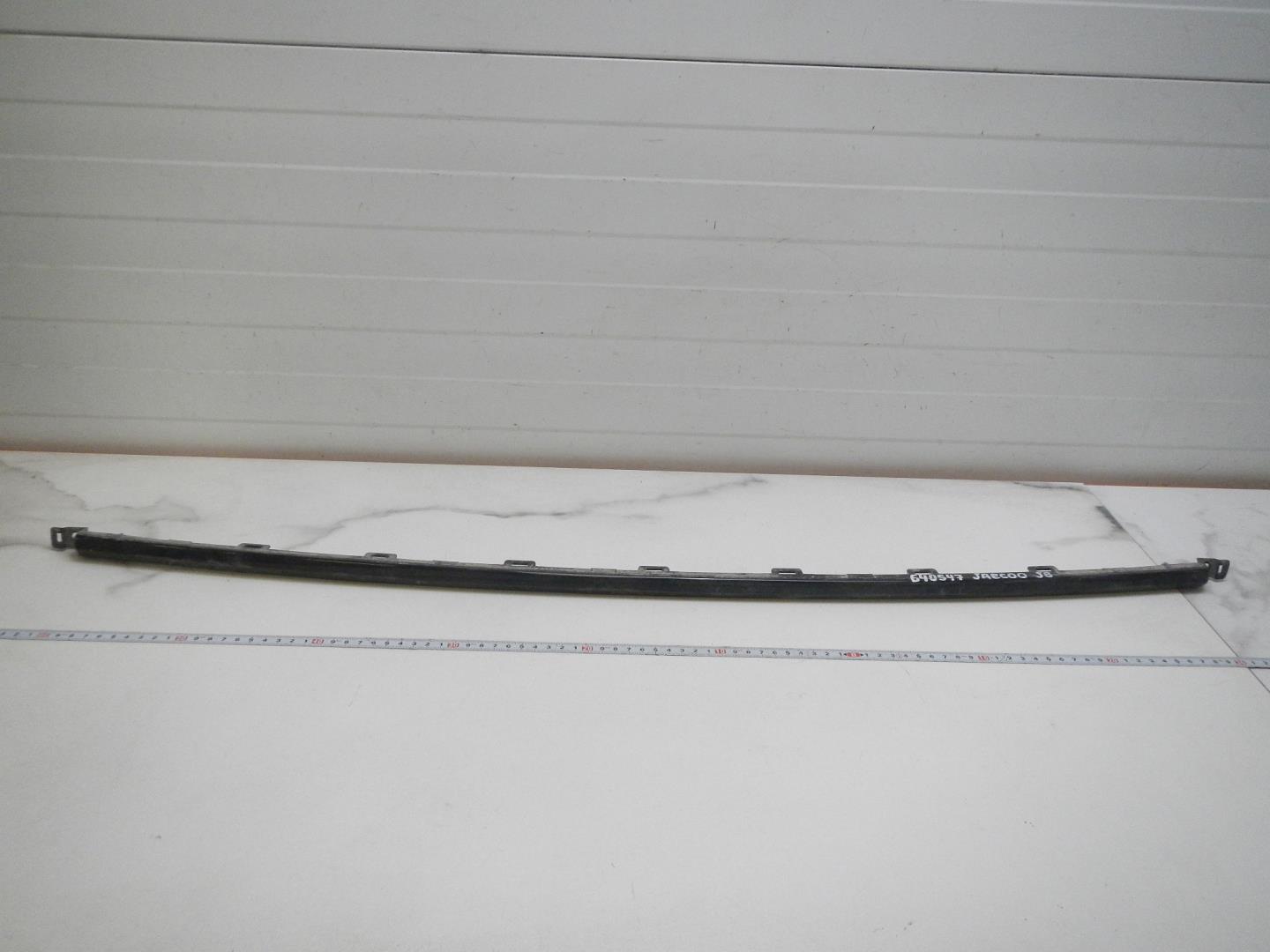 Молдинг заднего бампера