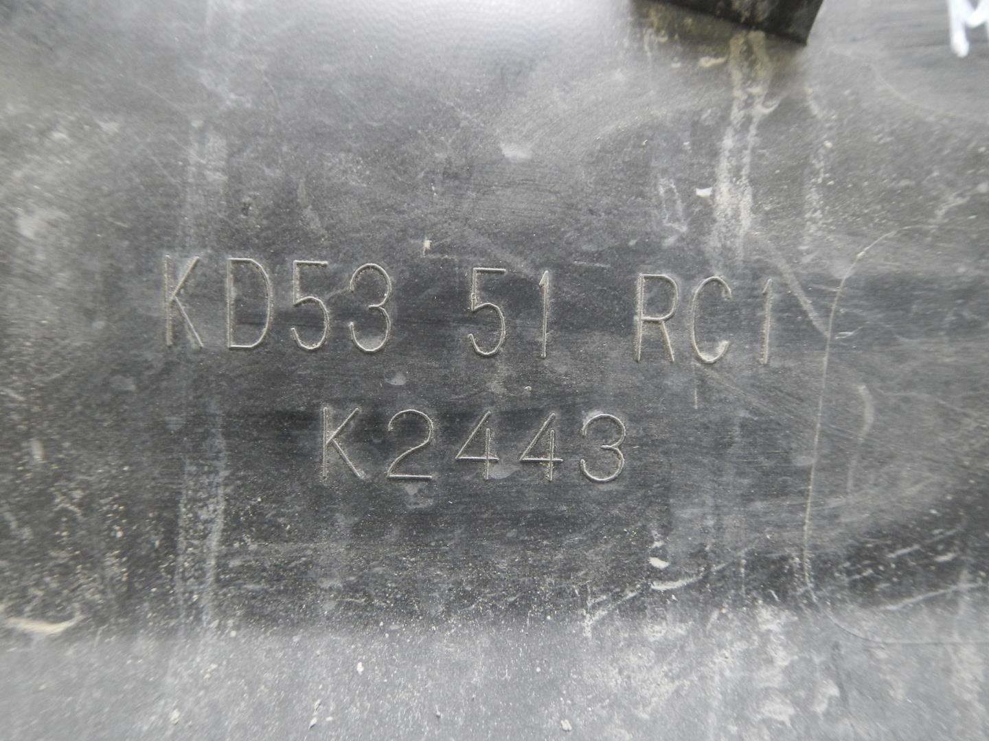 Молдинг задней правой двери