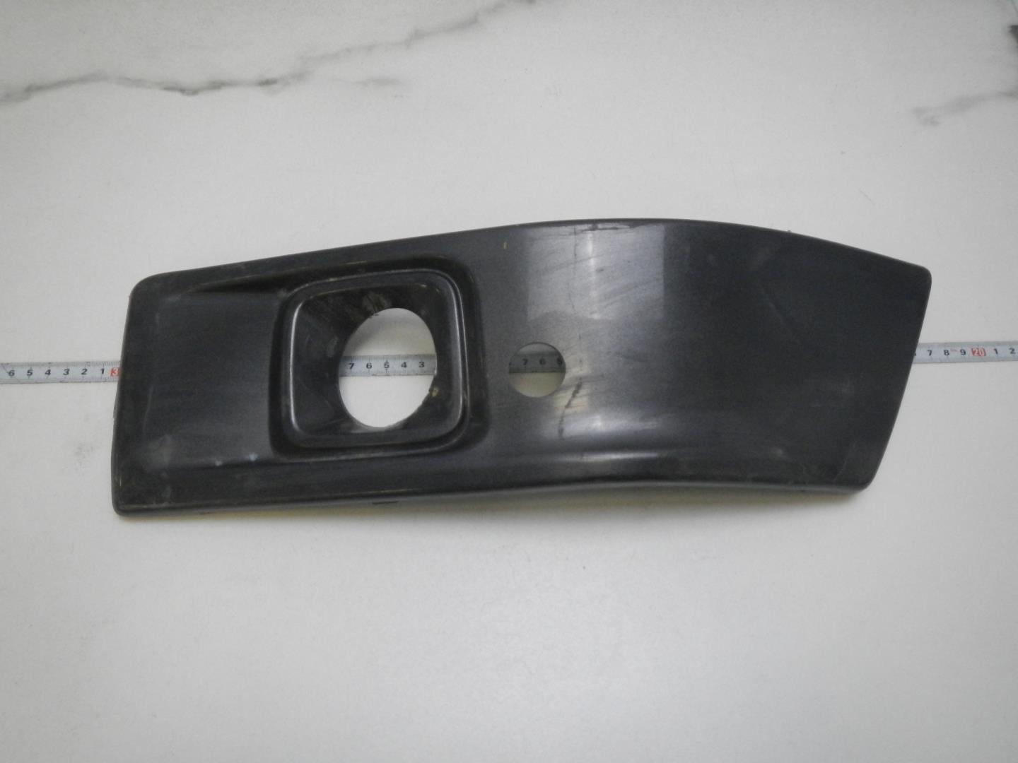 Решетка в бампер левая