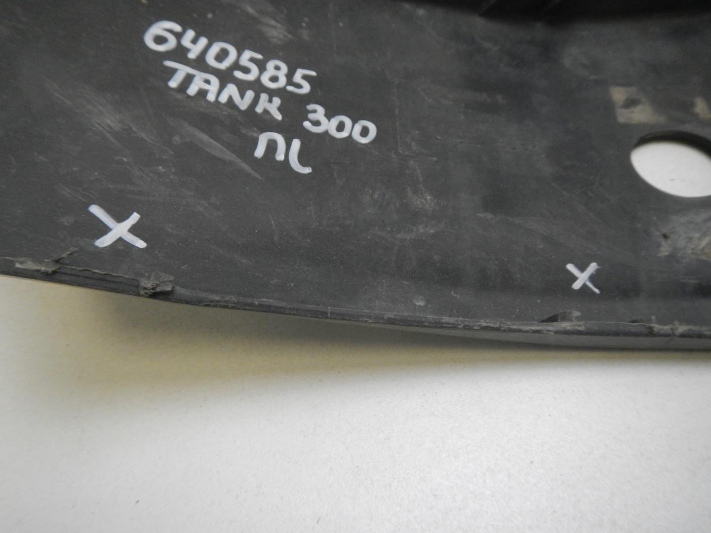 Решетка в бампер левая