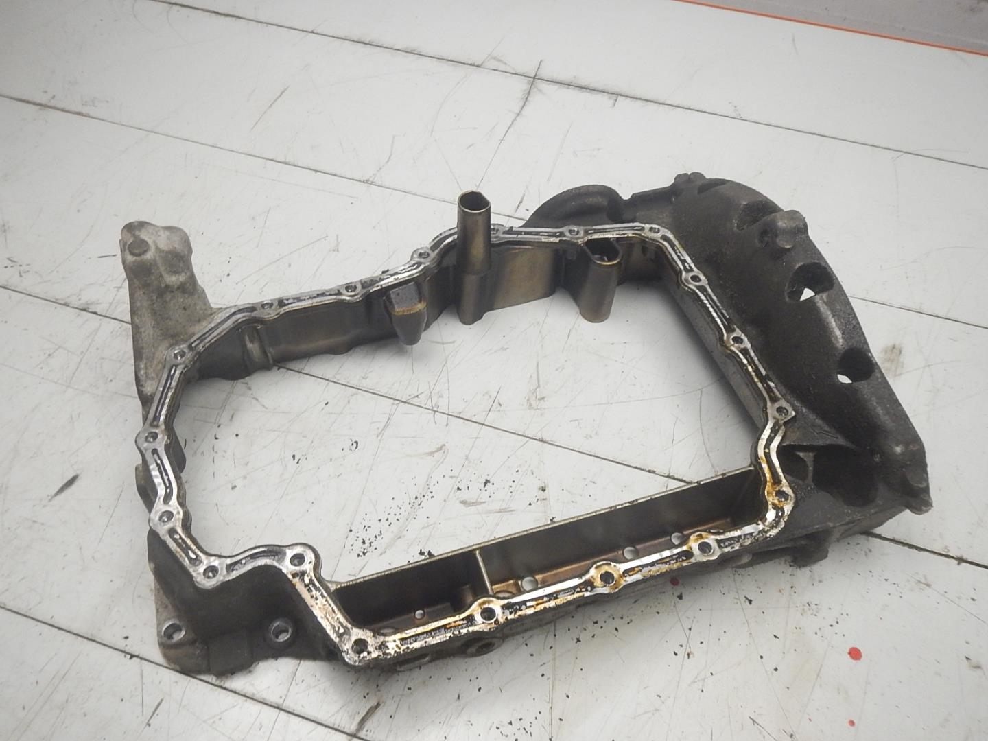 Поддон масляный двигателя (картер)