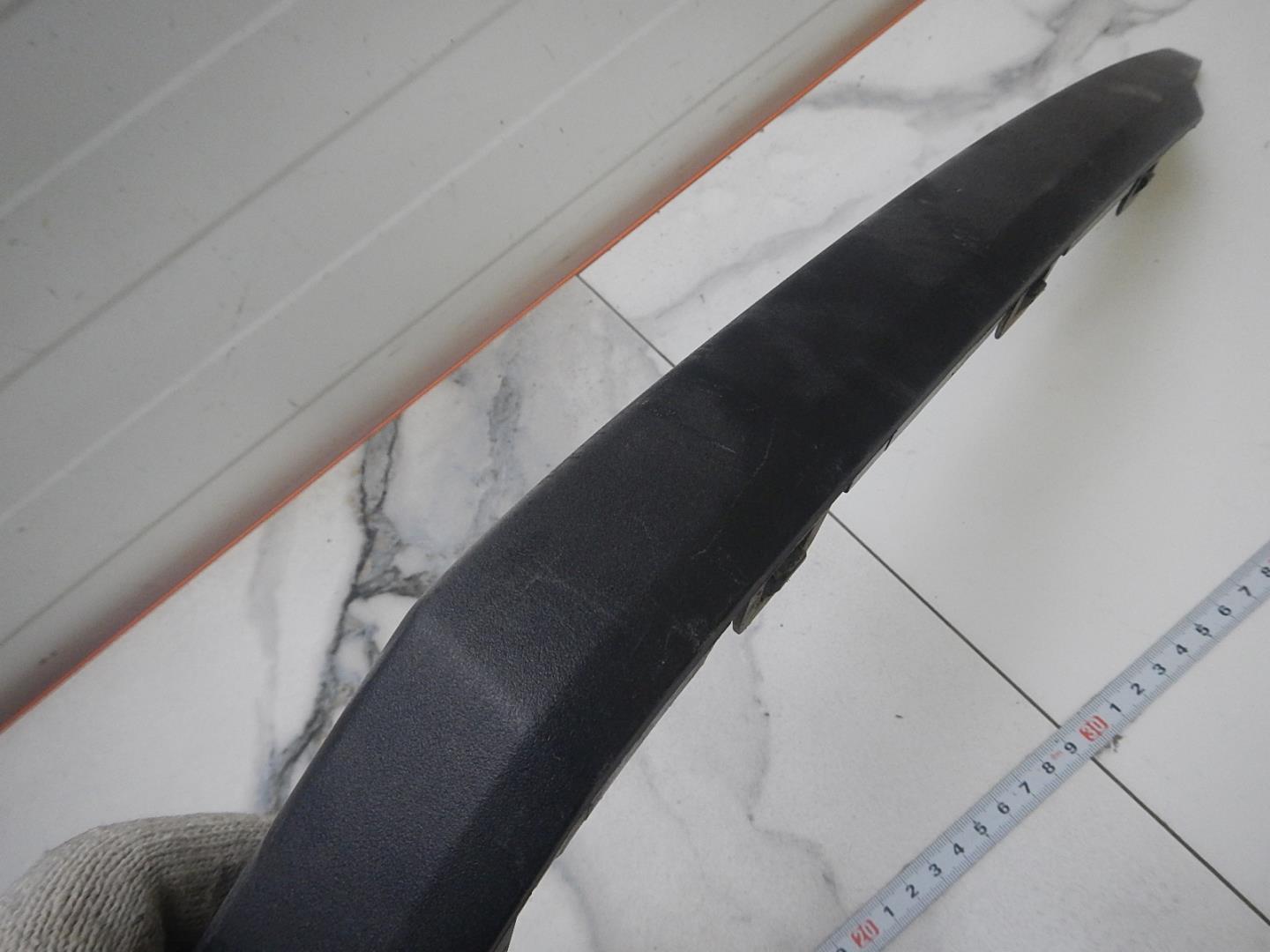 Молдинг заднего бампера