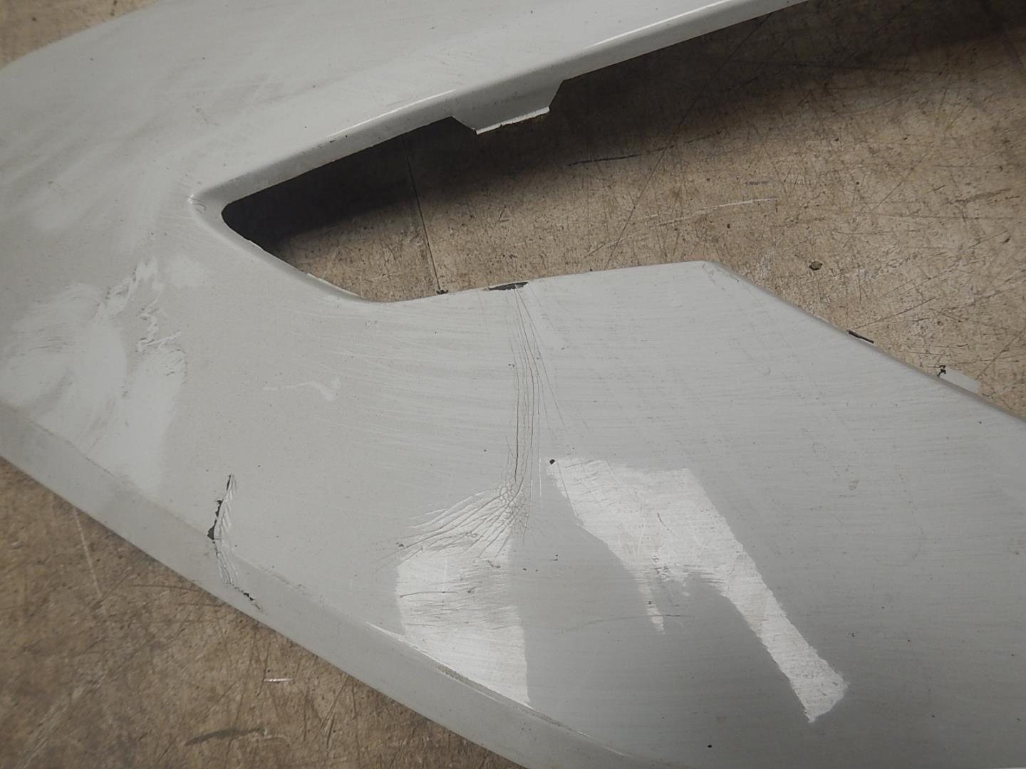 Накладка переднего бампера левая