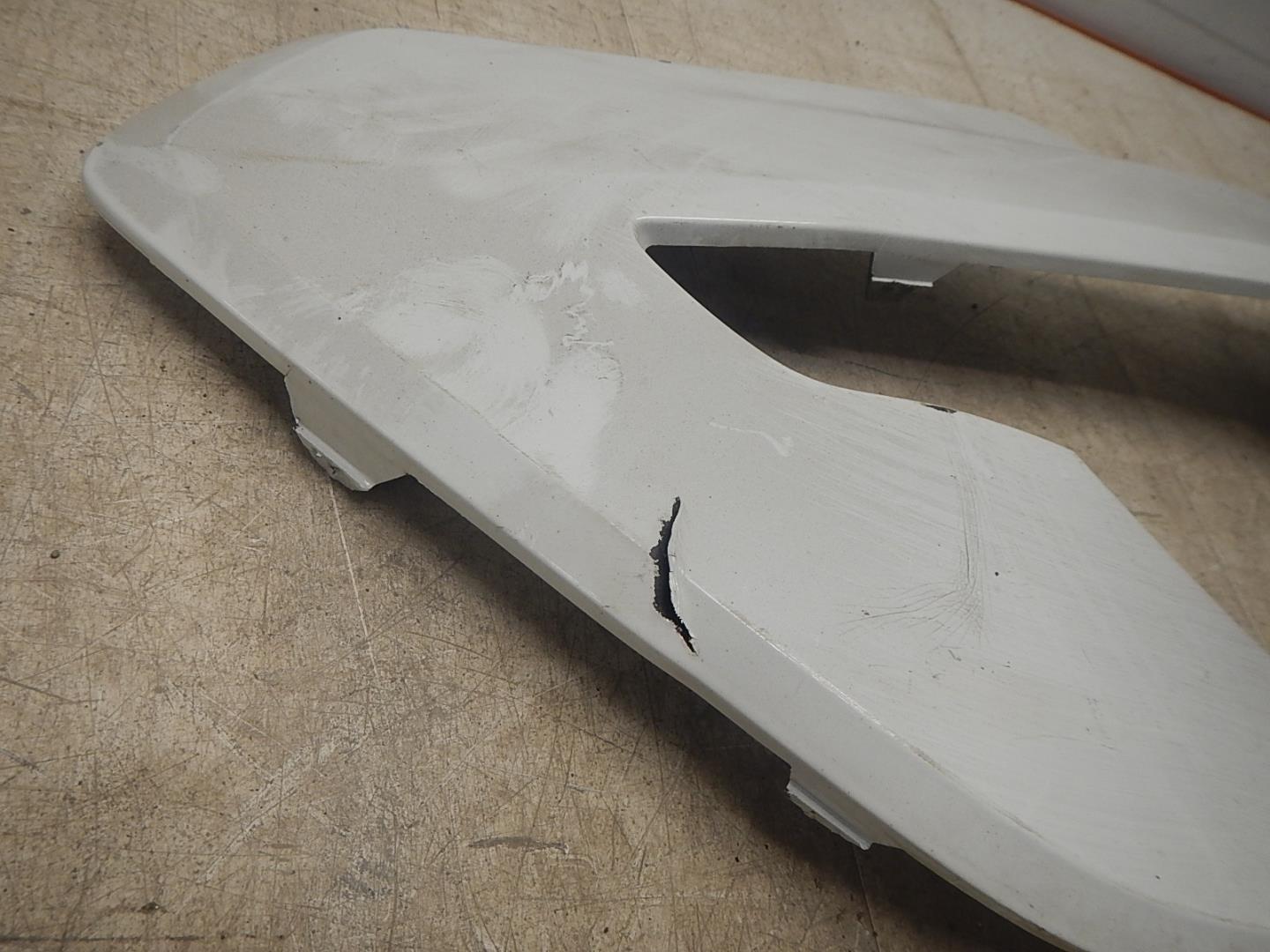 Накладка переднего бампера левая