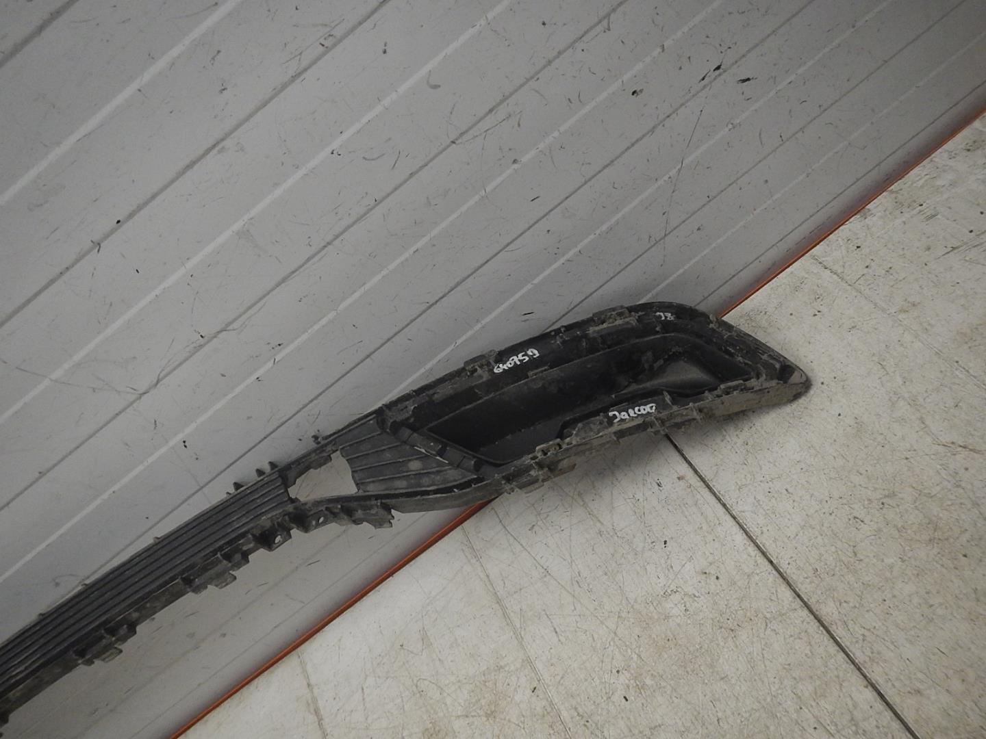 Накладка заднего бампера