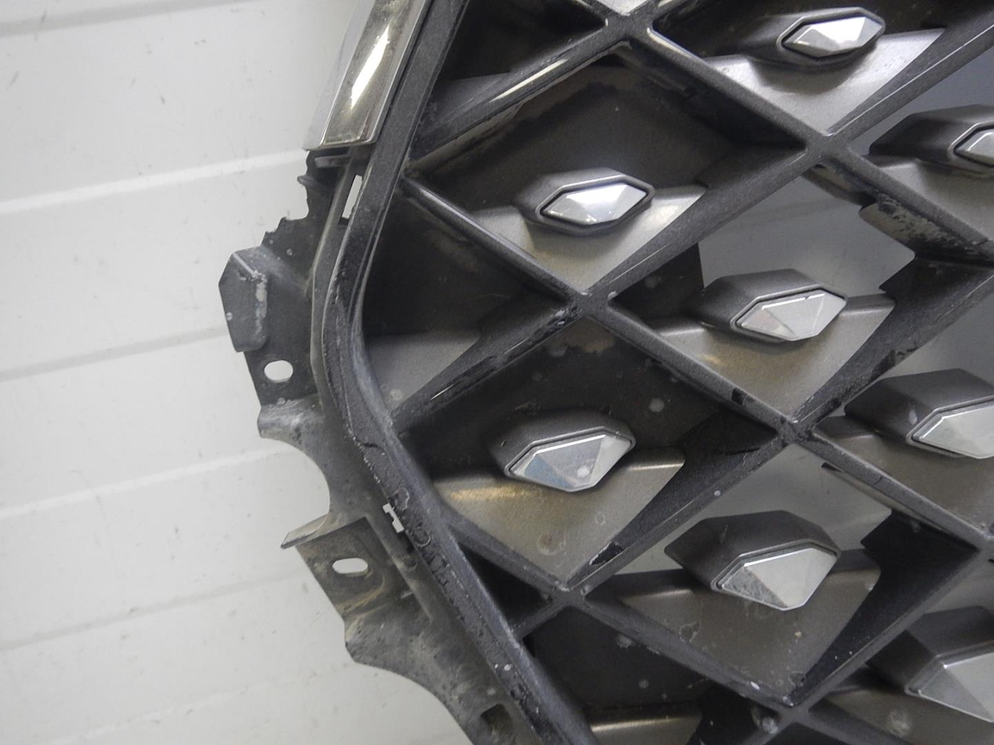 Решетка радиатора