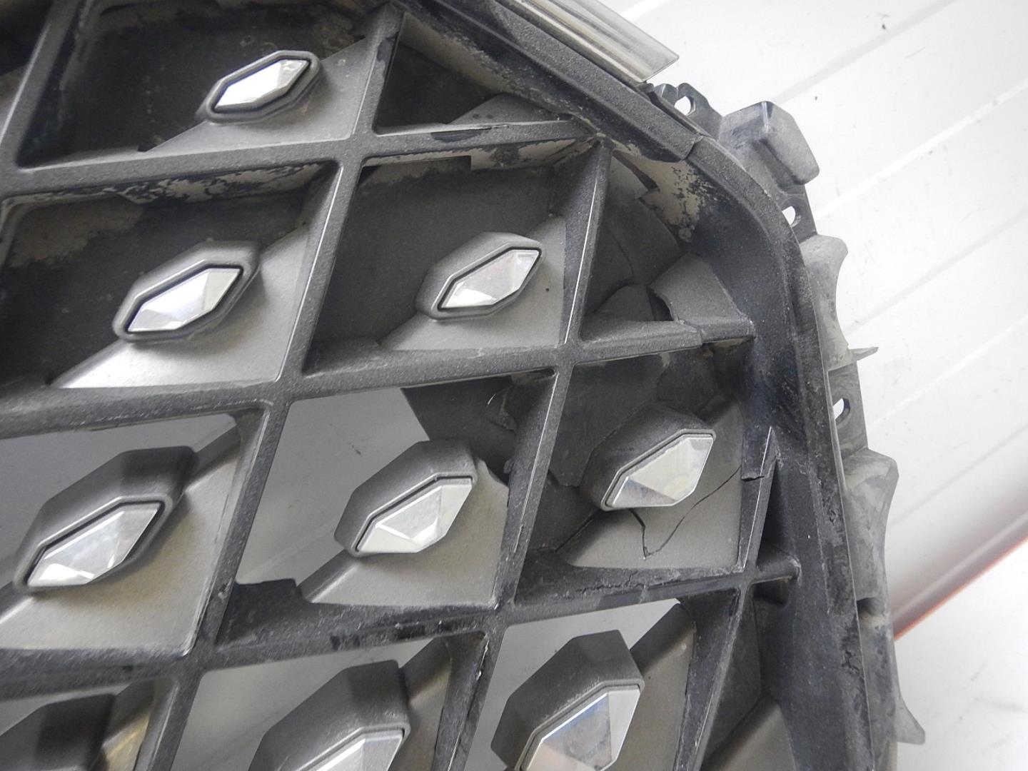 Решетка радиатора