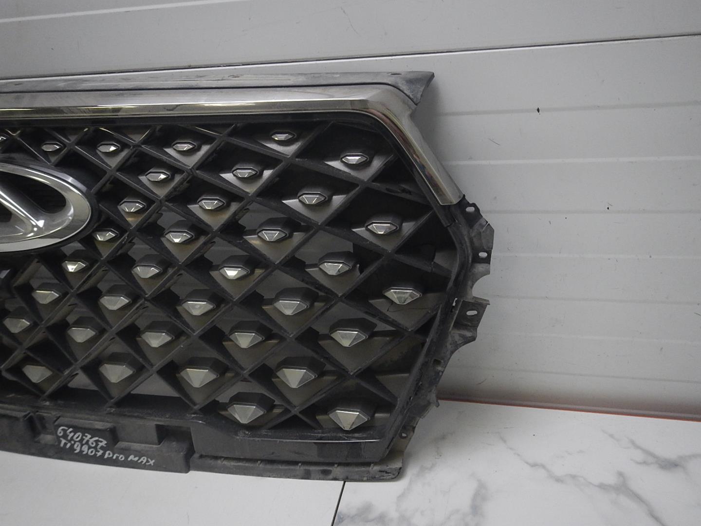 Решетка радиатора