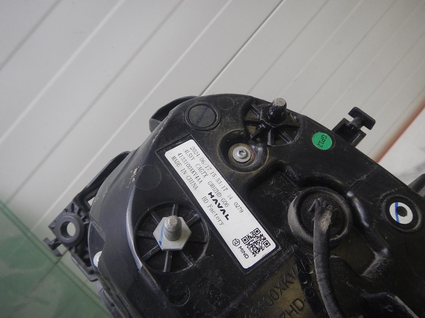 Фонарь задний левый