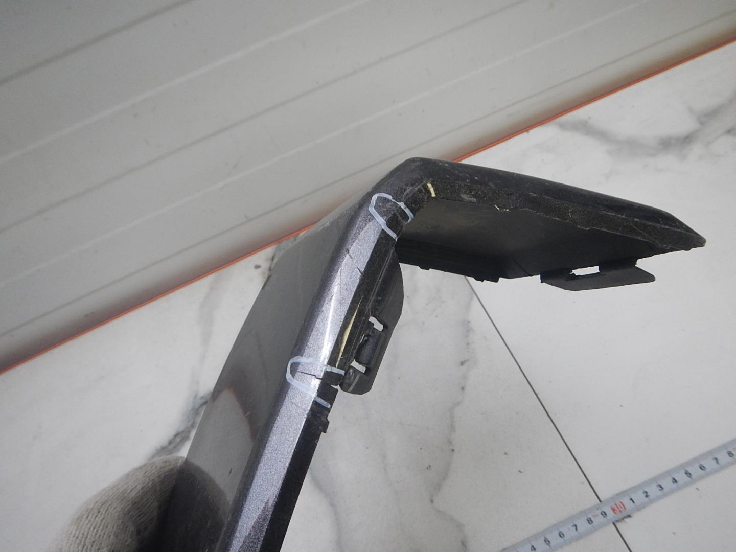 Накладка переднего бампера левая