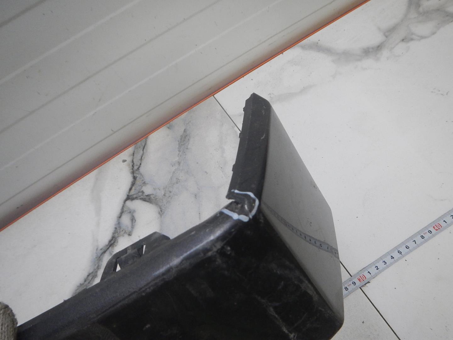 Накладка переднего бампера левая