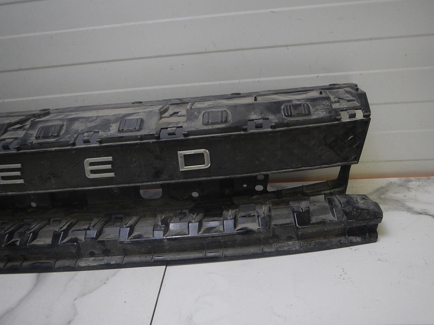 Решетка радиатора