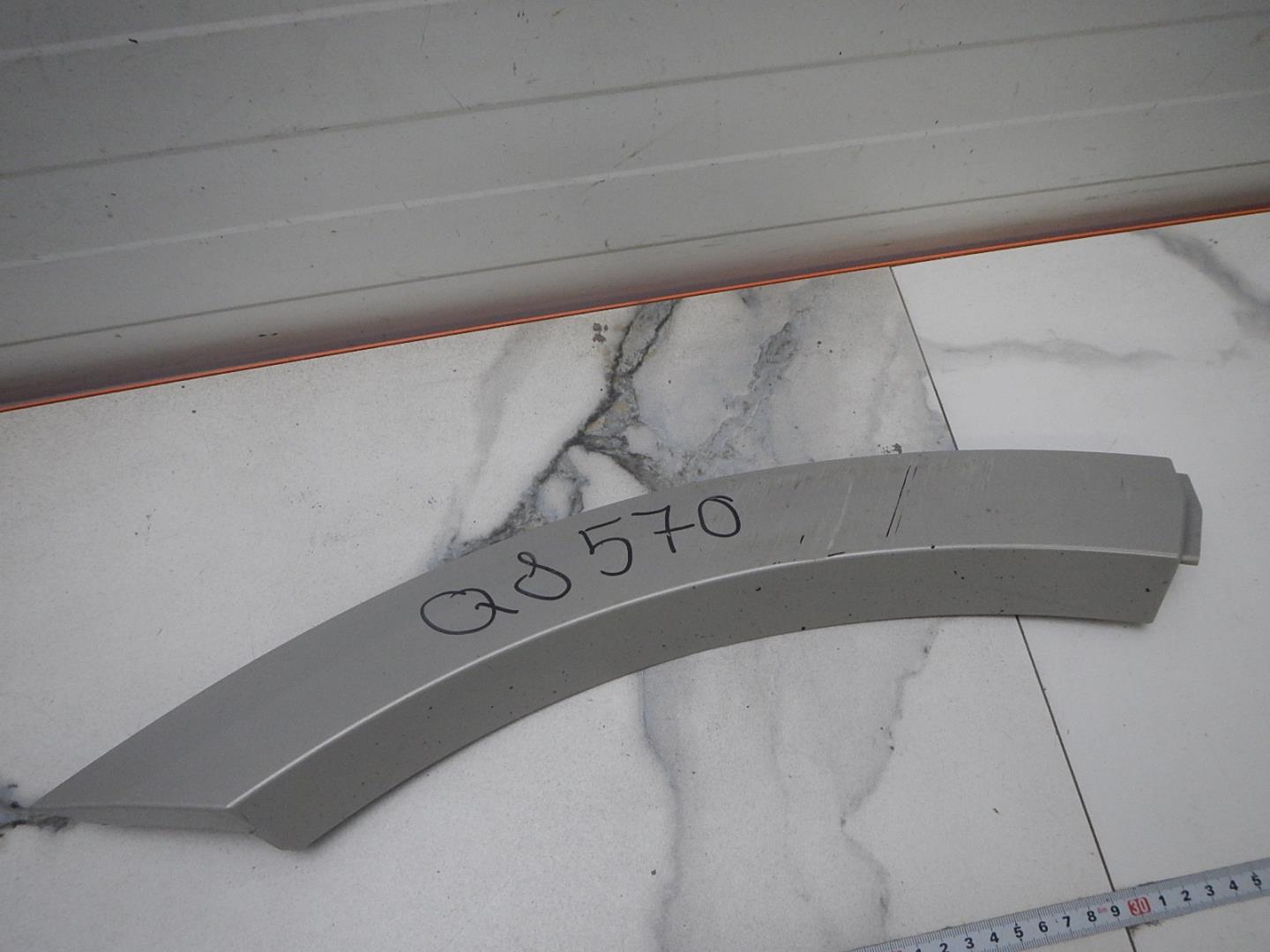 Накладка двери задней правой