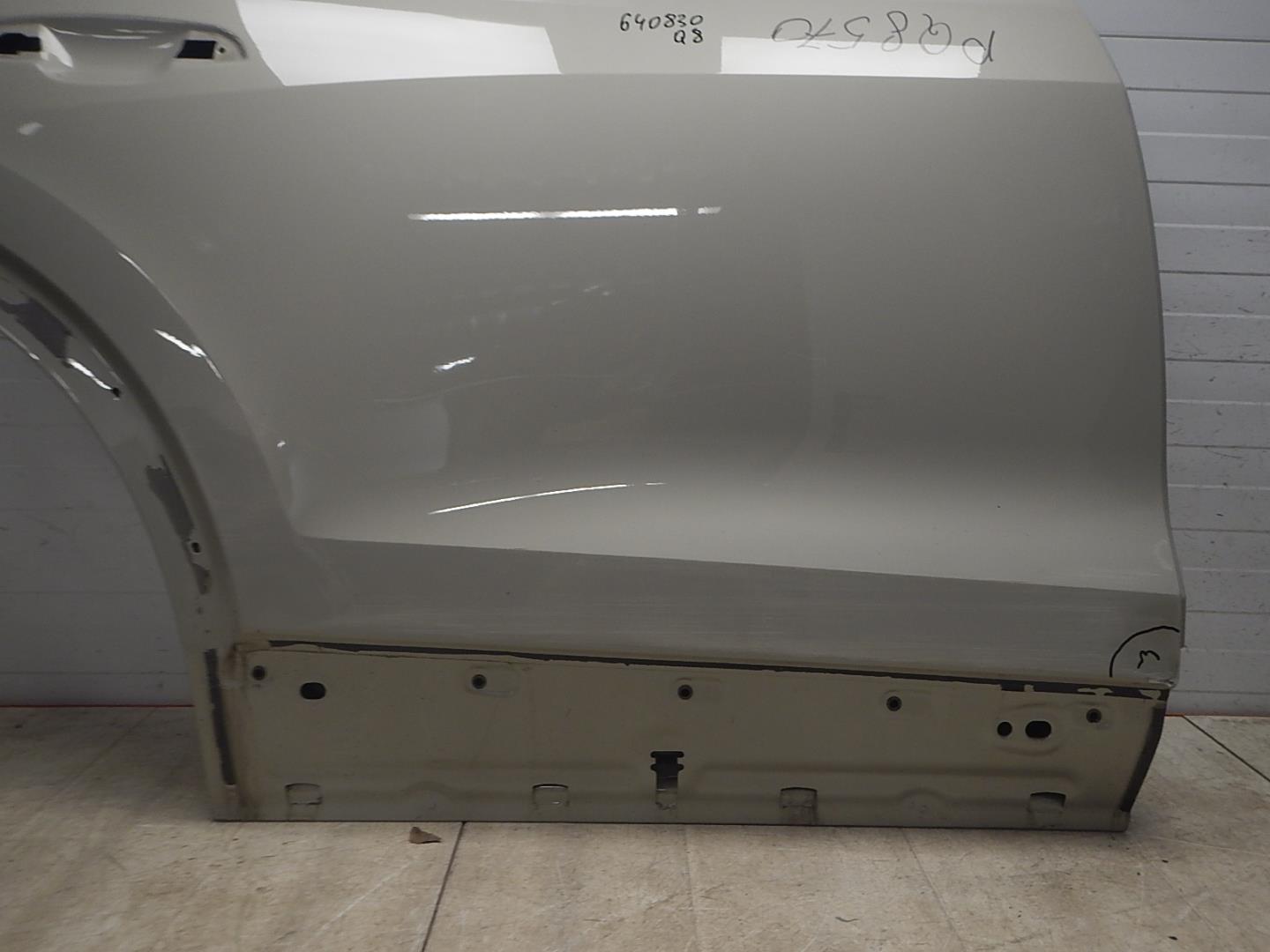 Дверь задняя правая