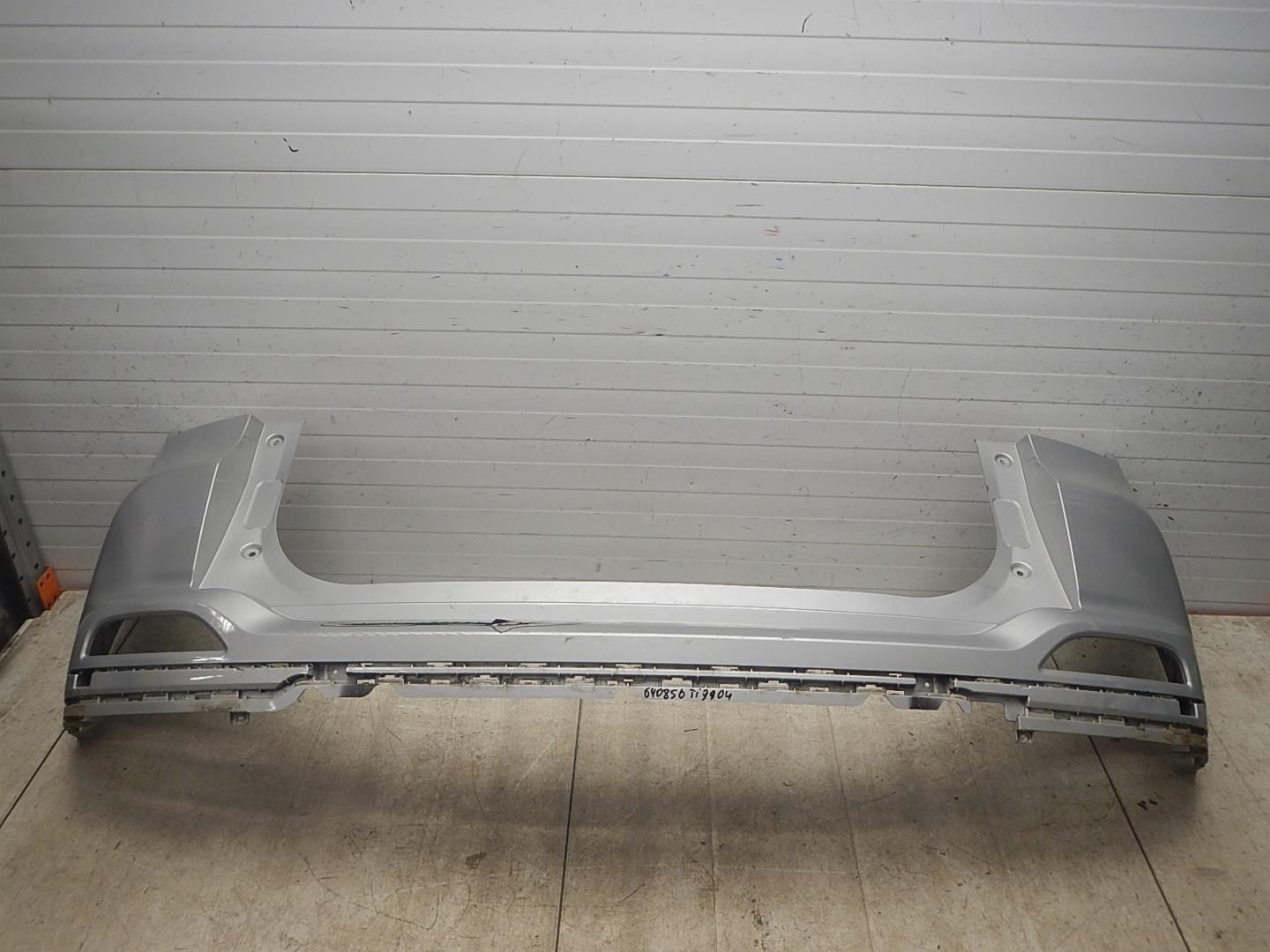 Бампер задний