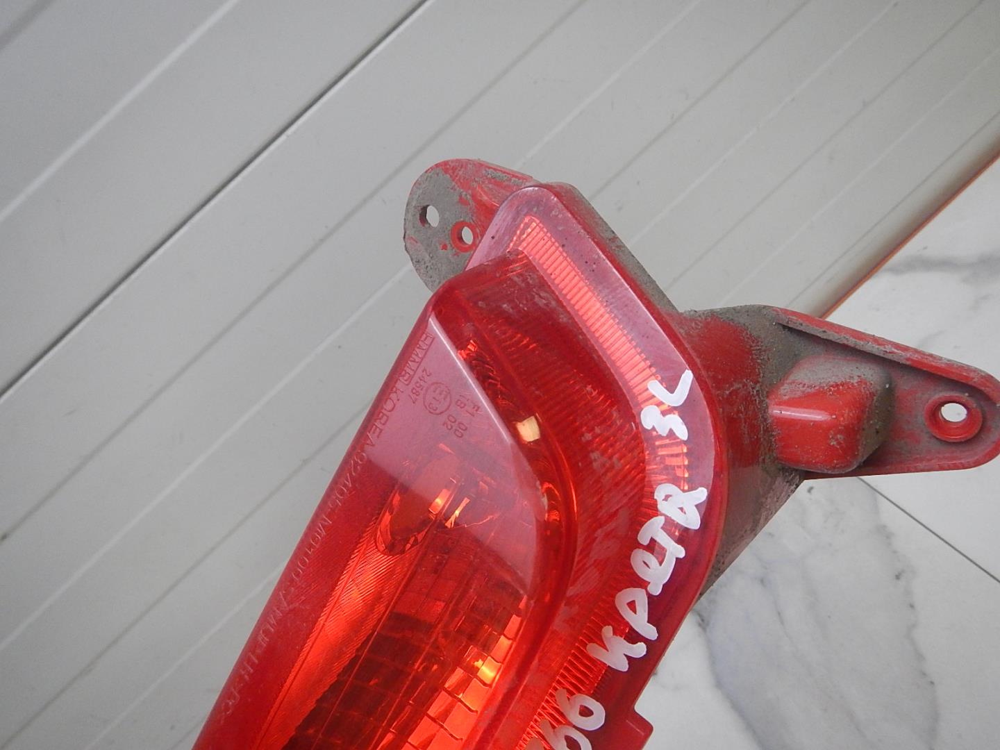 Фонарь задний противотуманный