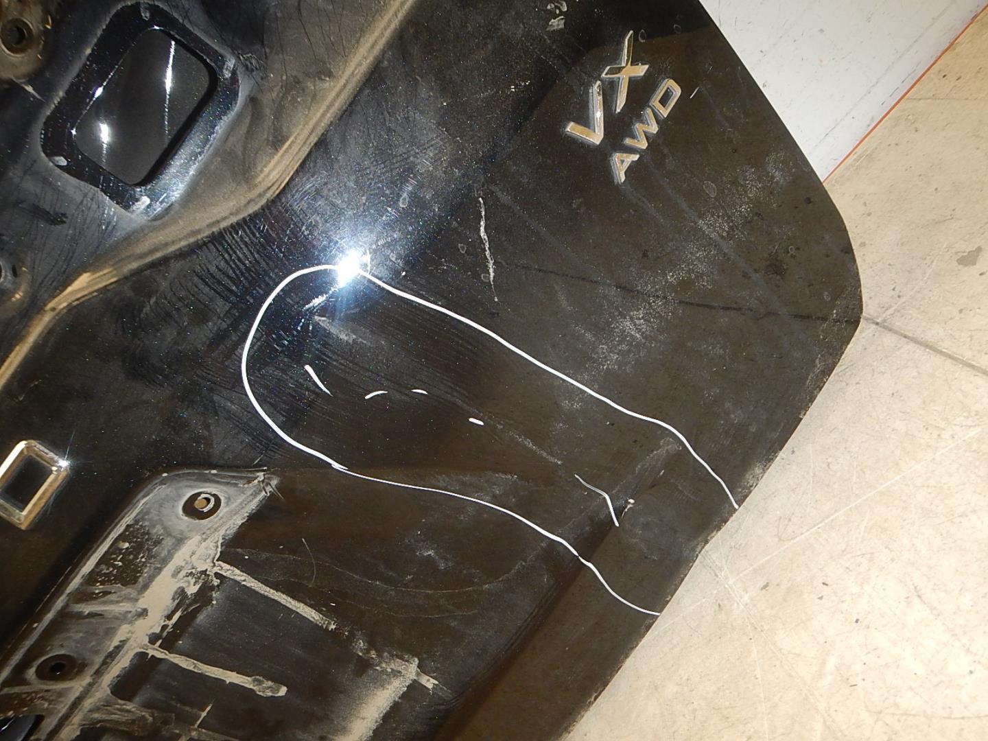 Дверь багажника