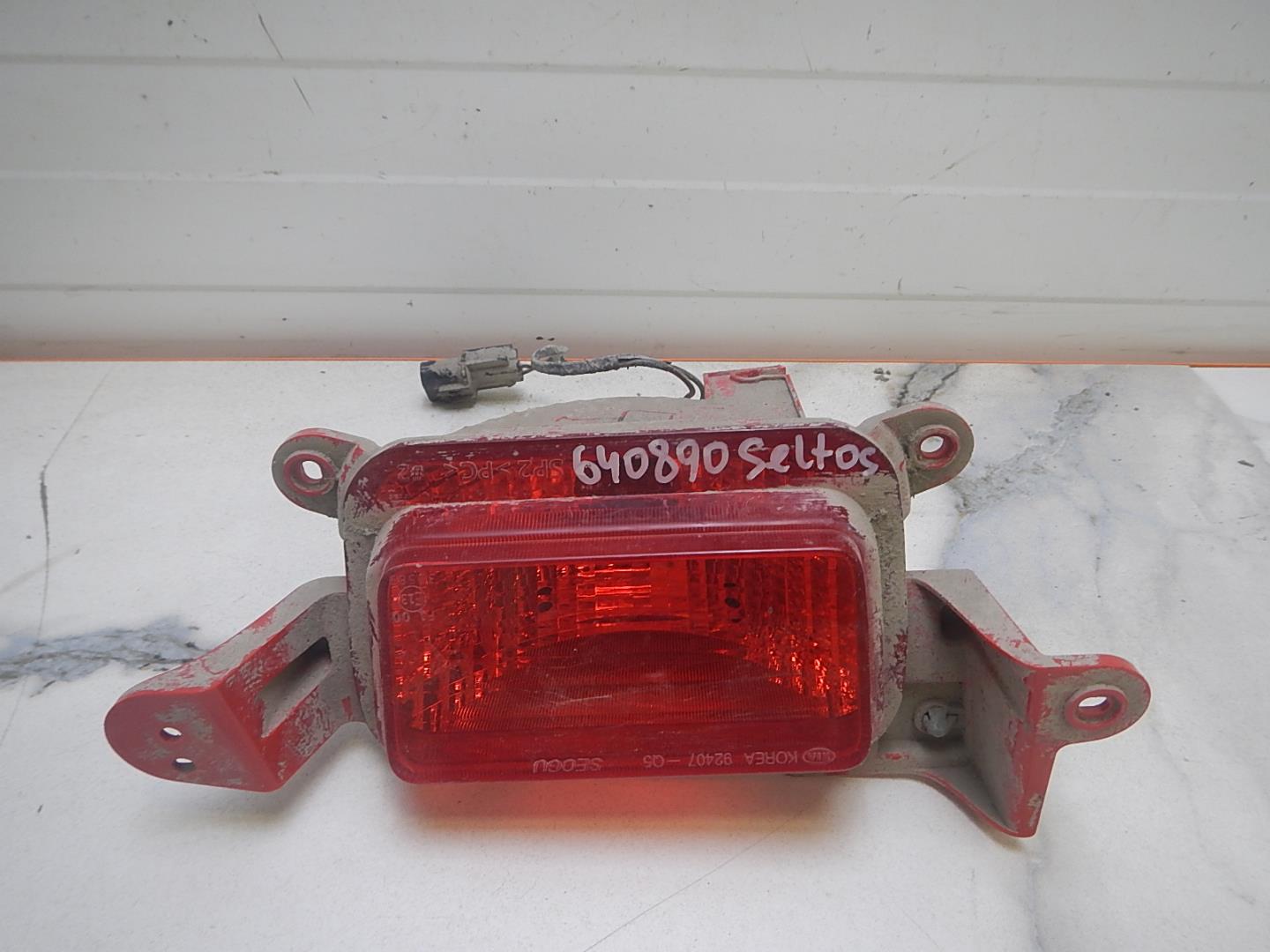 Фонарь задний противотуманный