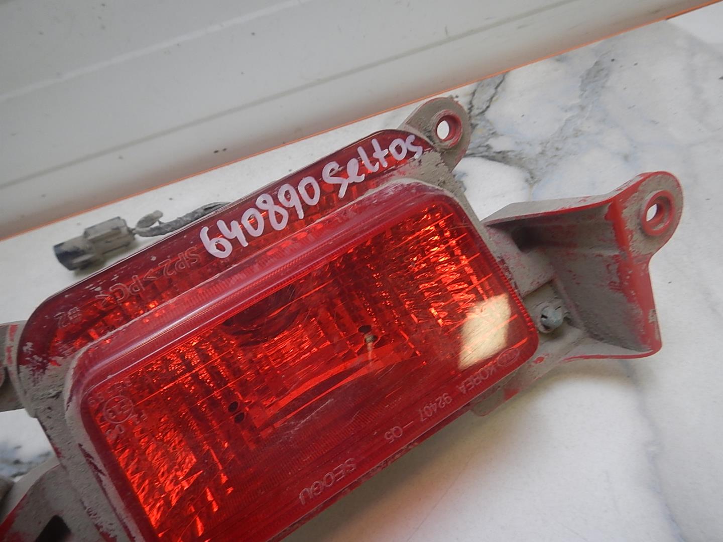 Фонарь задний противотуманный