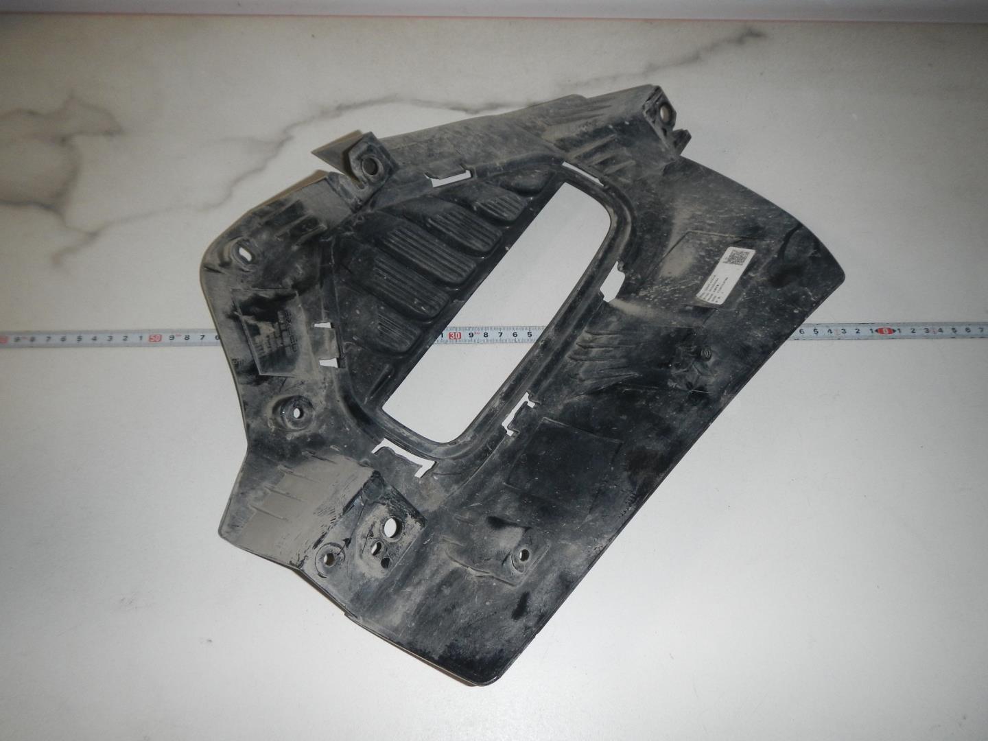 Решетка в бампер правая