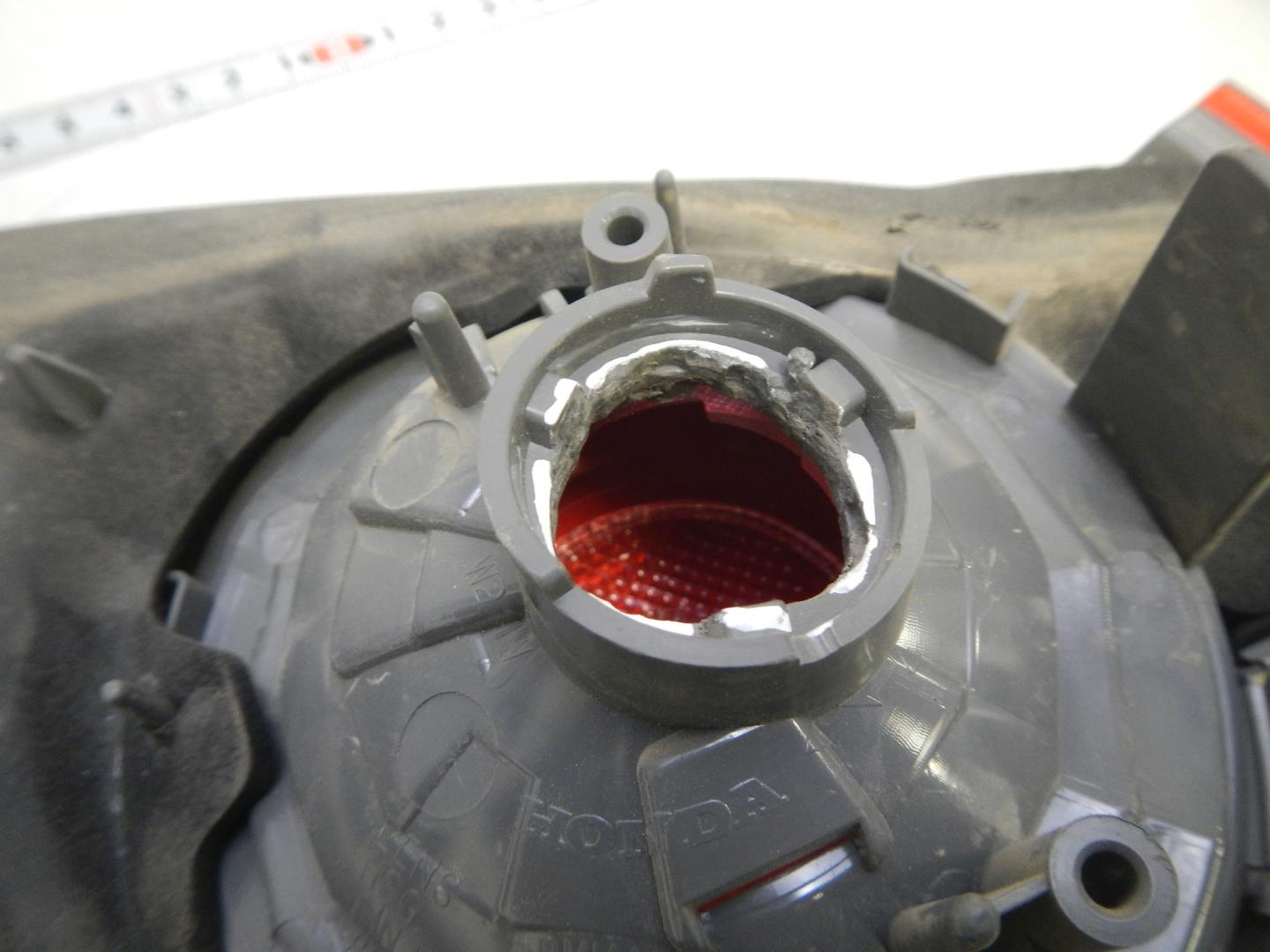 Фонарь задний внутренний правый