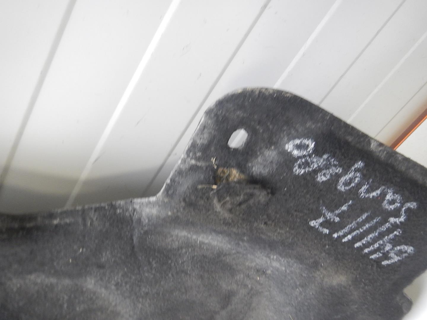 Шумоизоляция капота