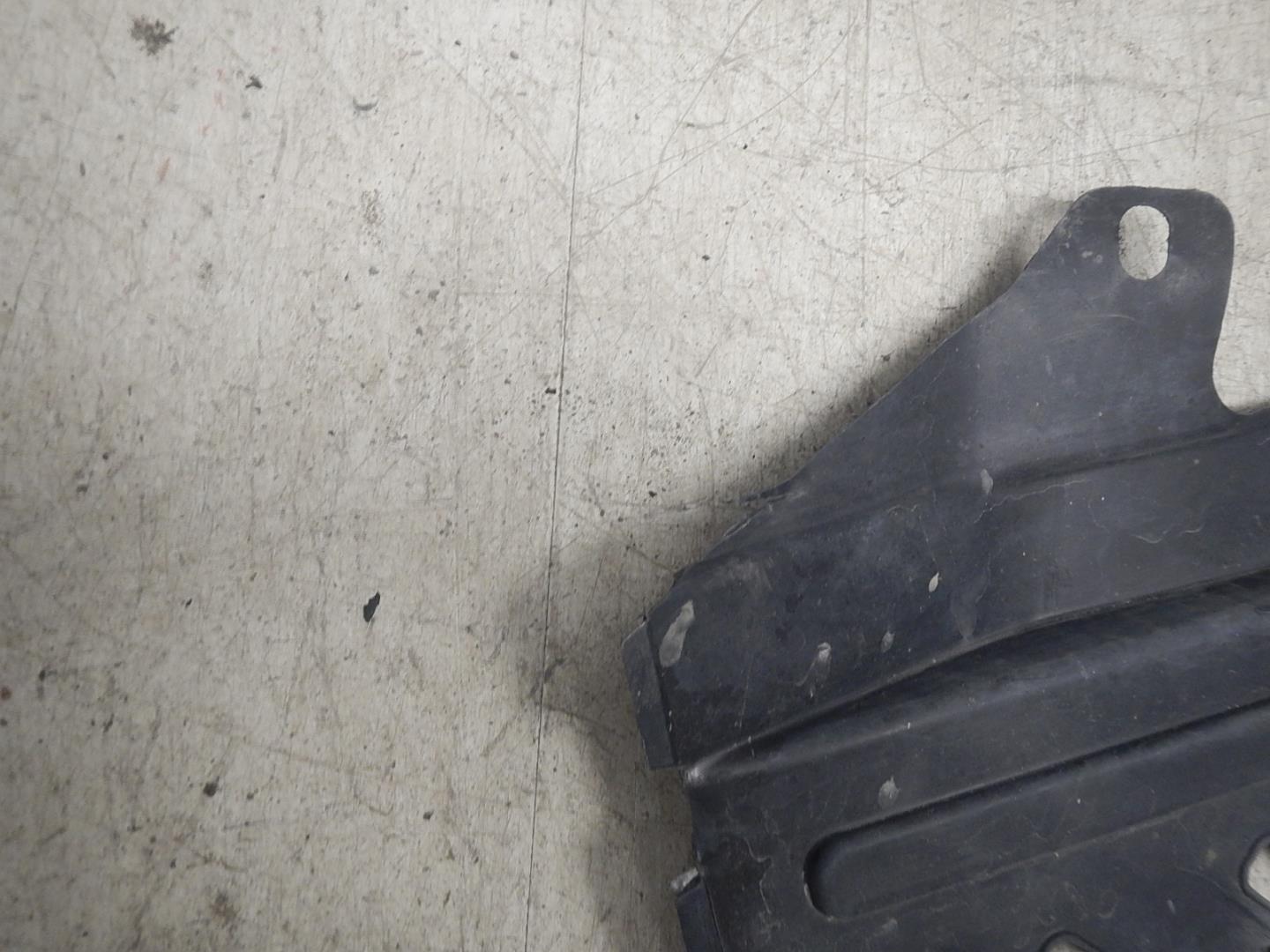 Локер передний левый