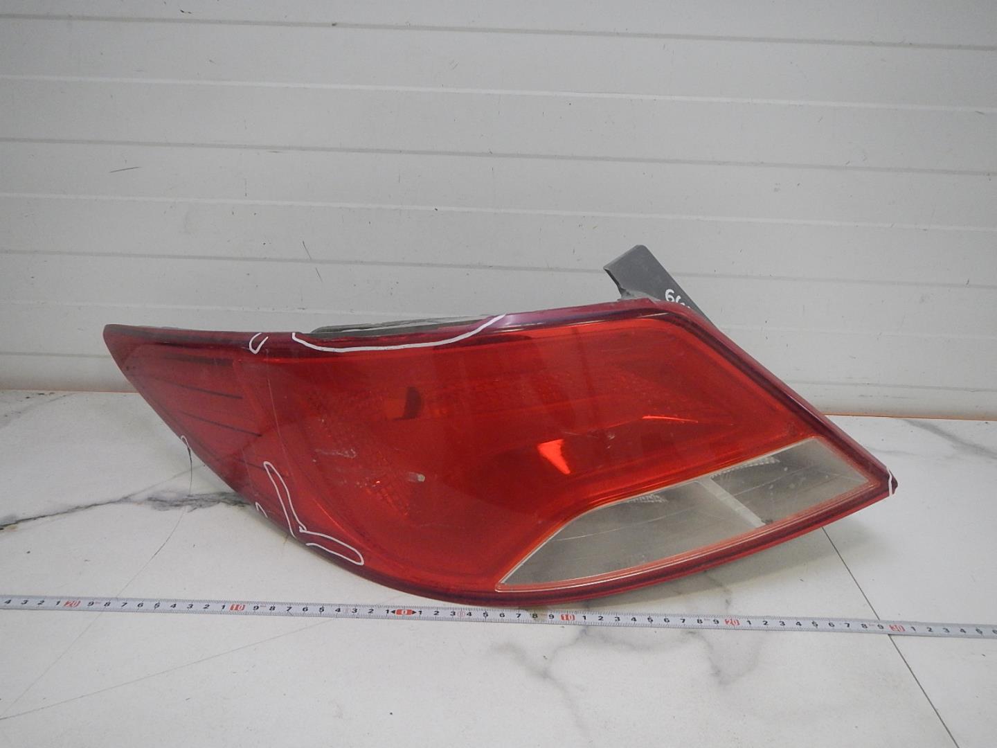 Фонарь задний левый