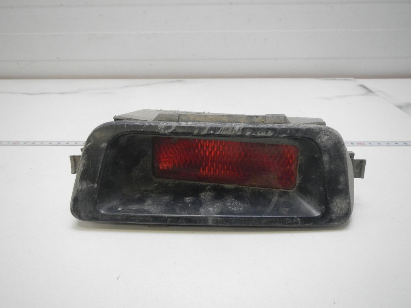 Фонарь задний противотуманный