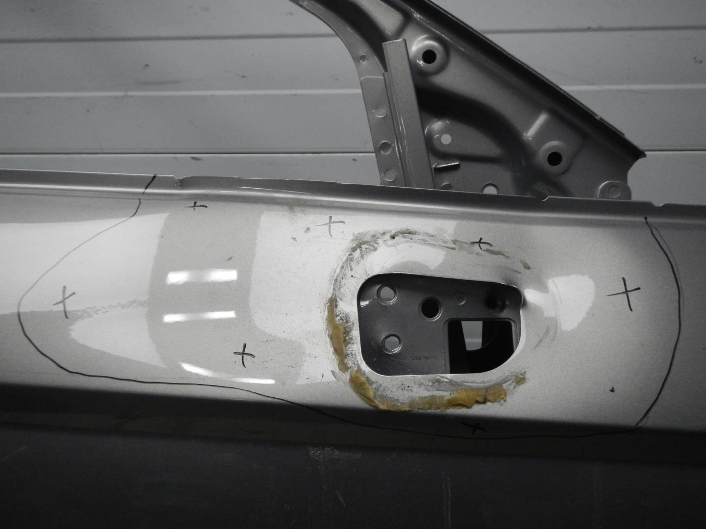 Дверь передняя правая