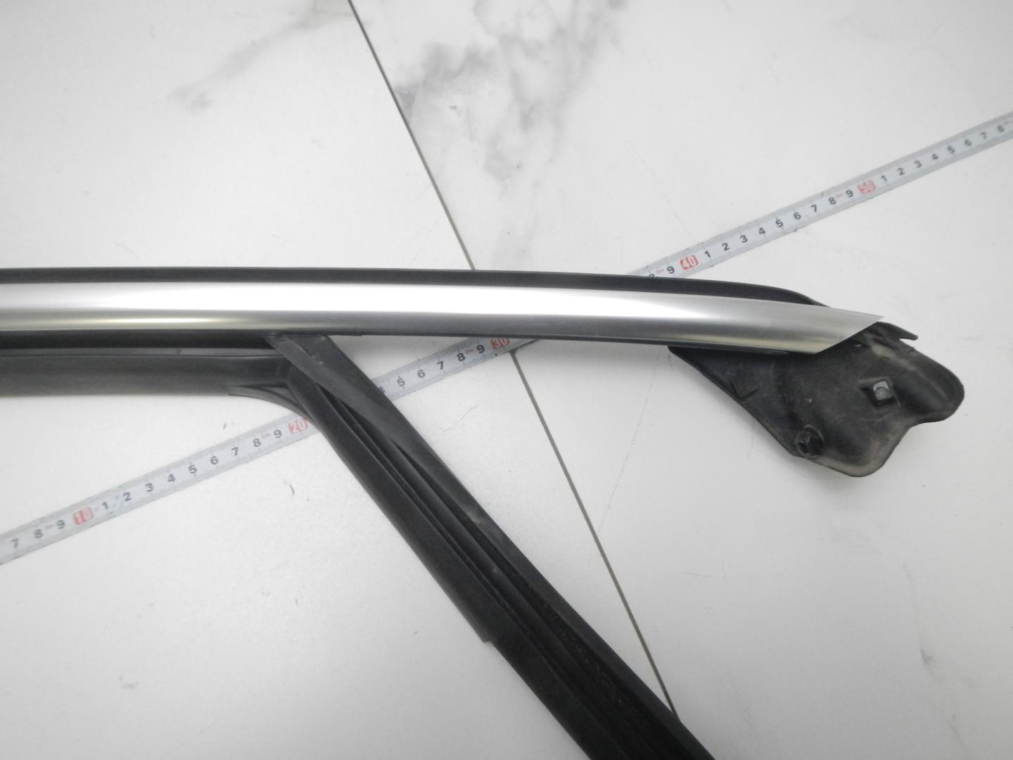 Уплотнитель стекла двери