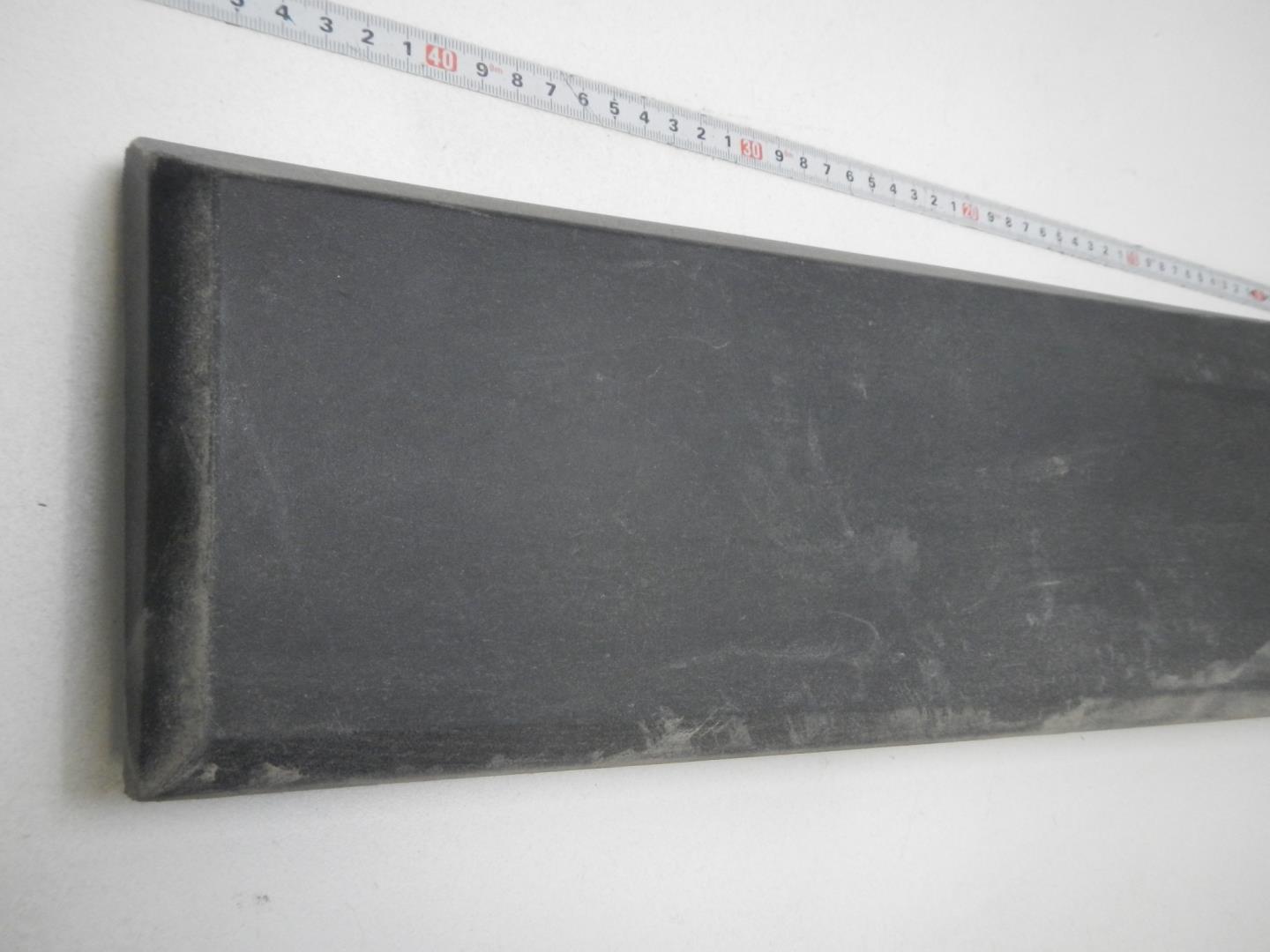 Молдинг задней левой двери