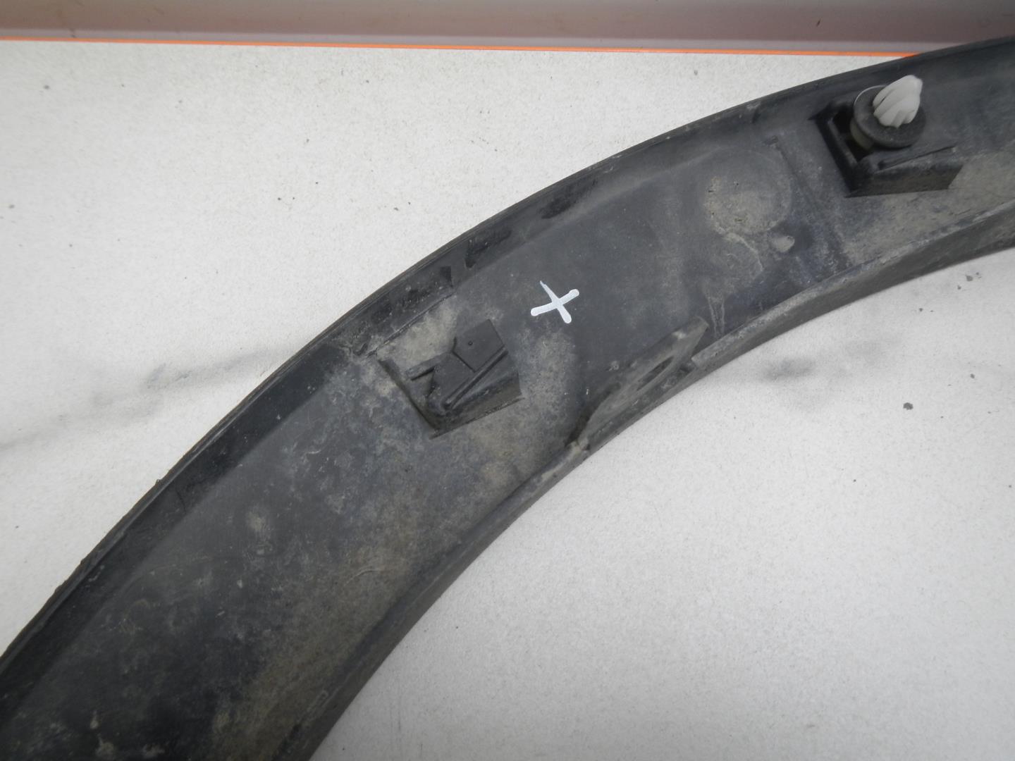 Накладка на крыло