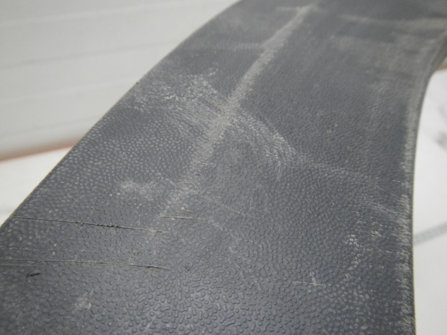 Накладка двери задней левой