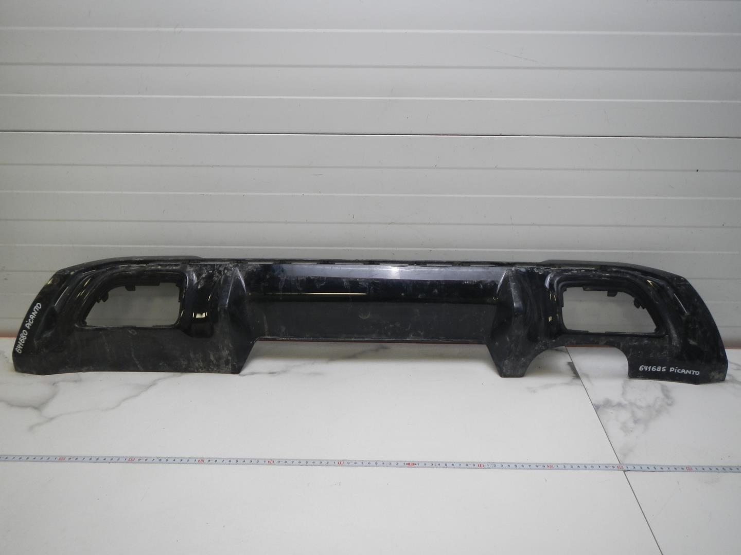 Накладка заднего бампера