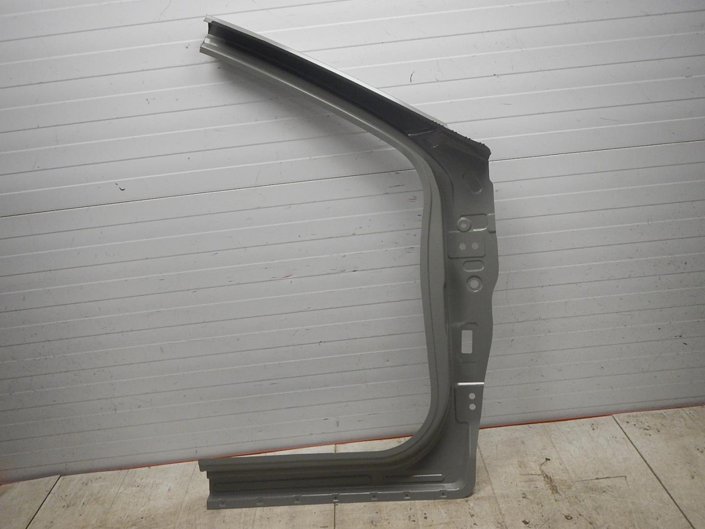 Кузовной элемент