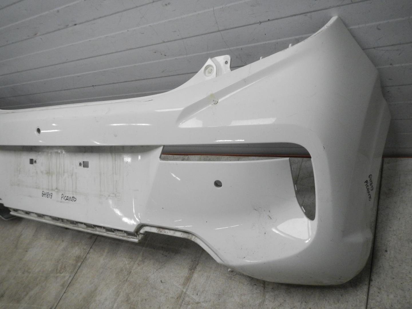 Бампер задний