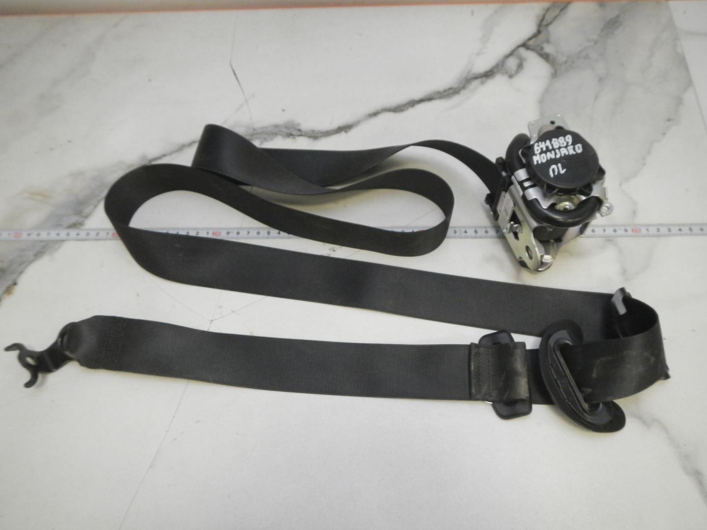 Ремень безопасности