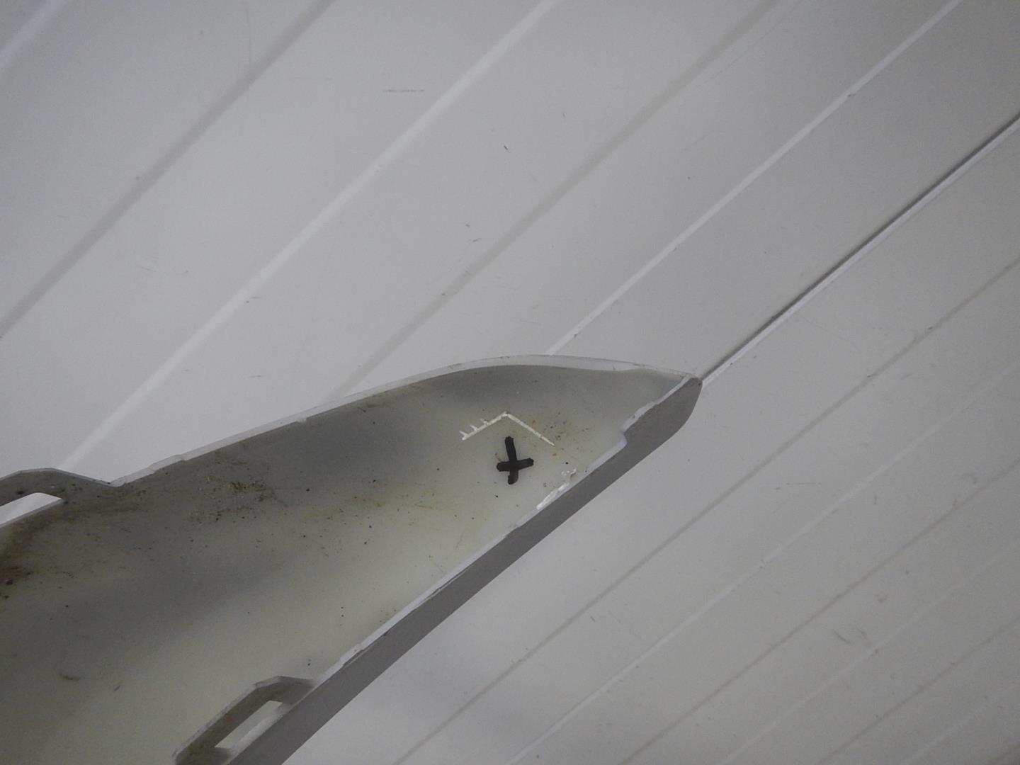 Молдинг заднего бампера