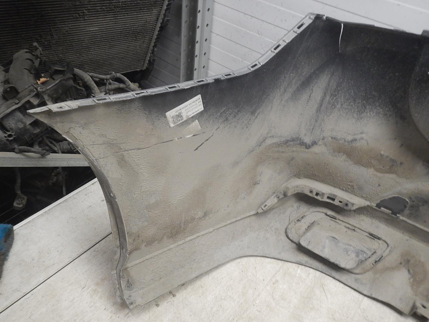 Бампер задний