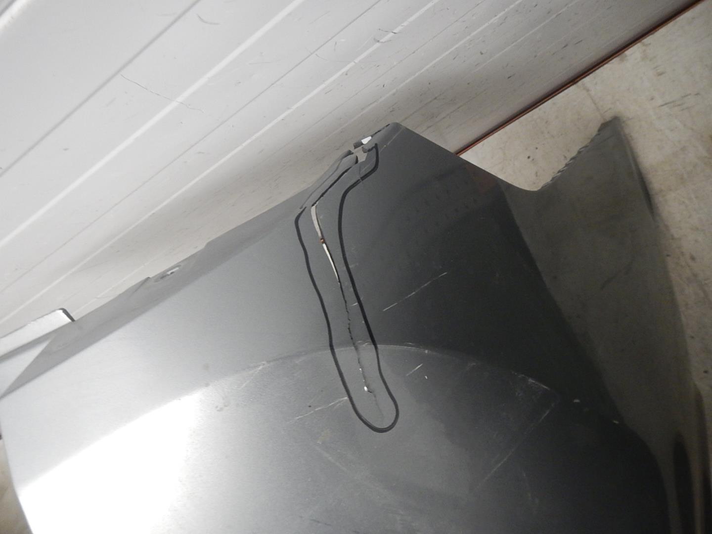 Бампер задний